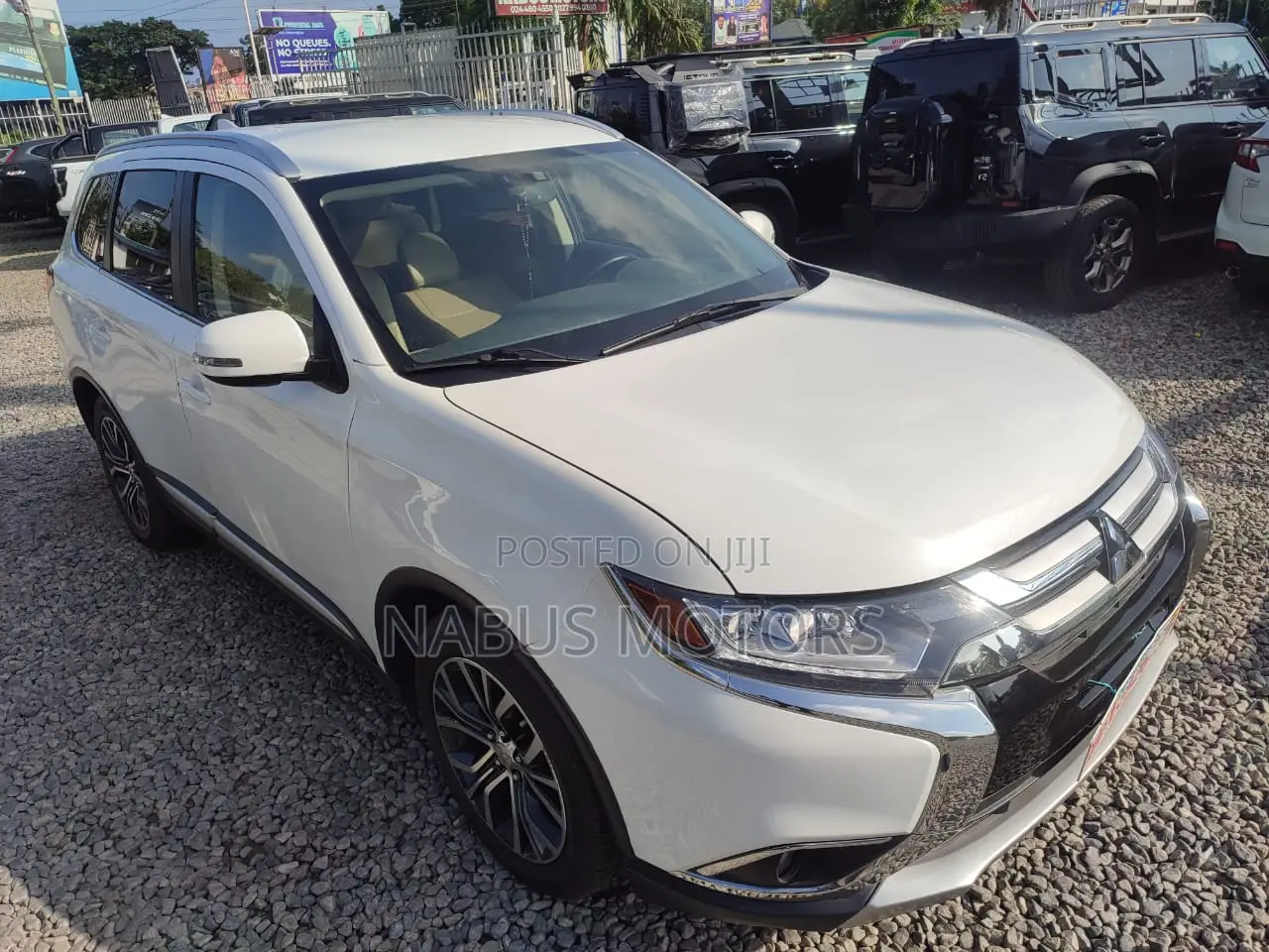 Mitsubishi Outlander Sport SEL 2.4 2017 White