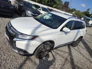 Mitsubishi Outlander Sport SEL 2.4 2017 White