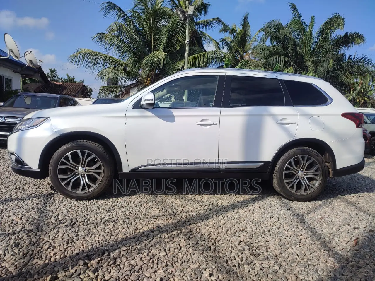 Mitsubishi Outlander Sport SEL 2.4 2017 White