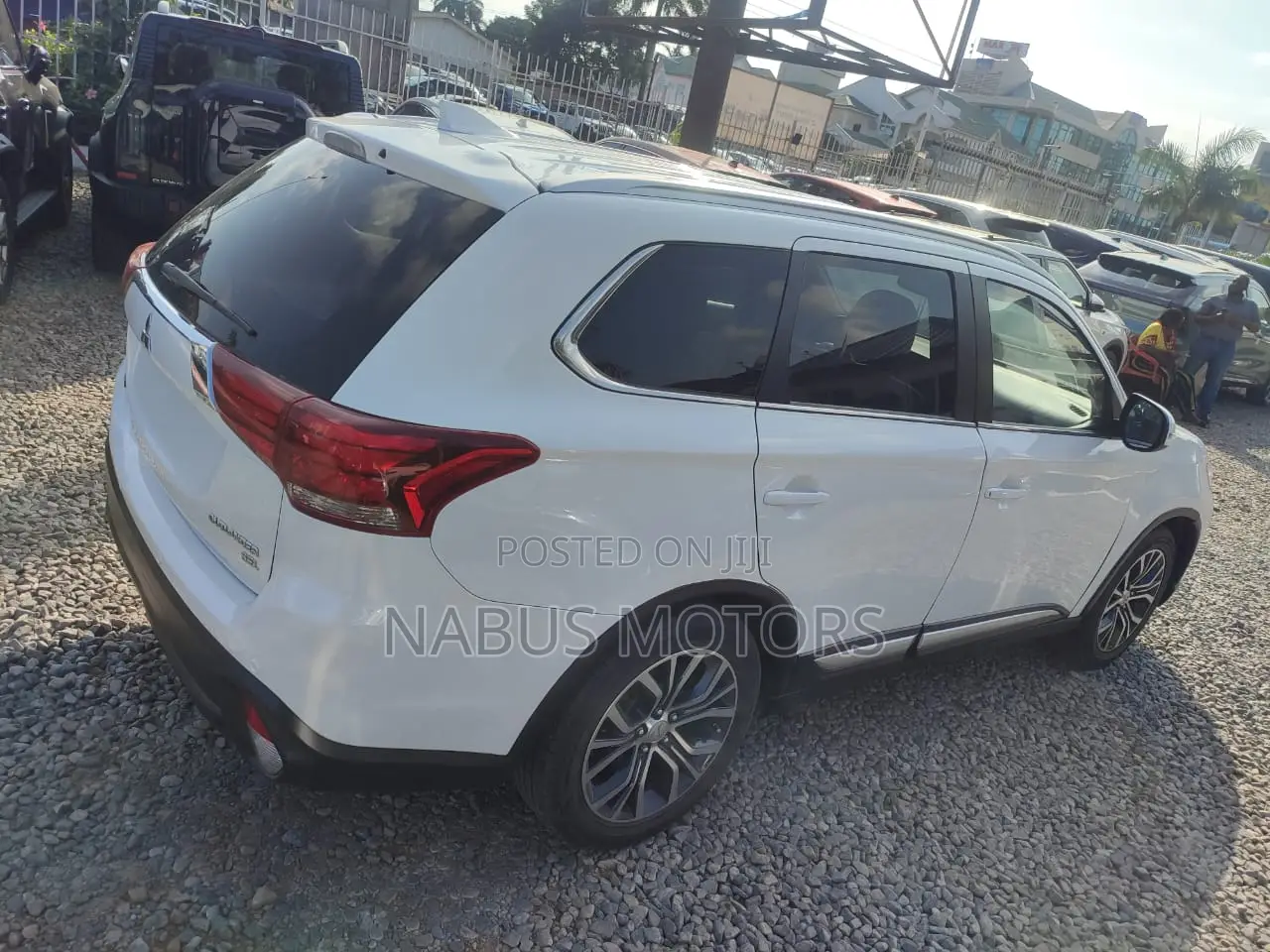 Mitsubishi Outlander Sport SEL 2.4 2017 White
