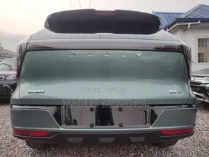 New Geely Coolray 2025 Silver