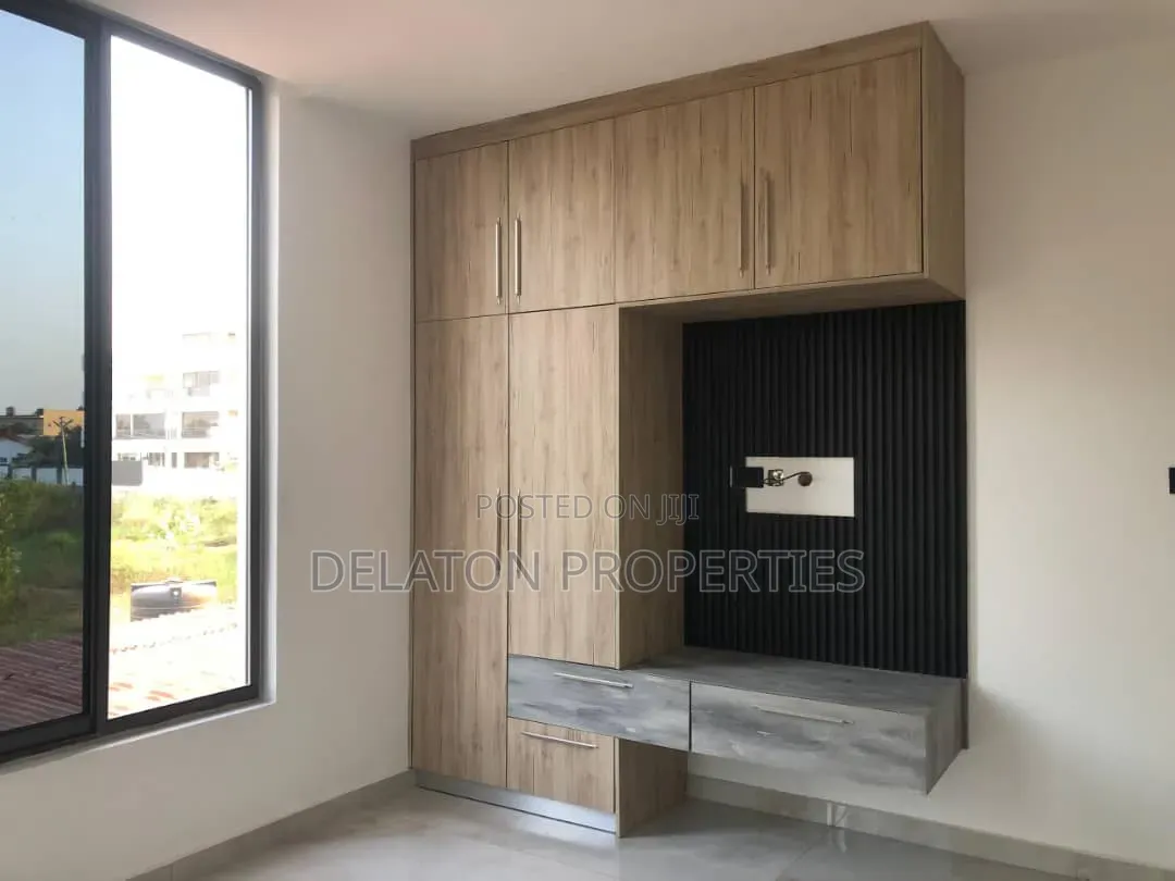 4bdrm House in Airport Residential Area for sale