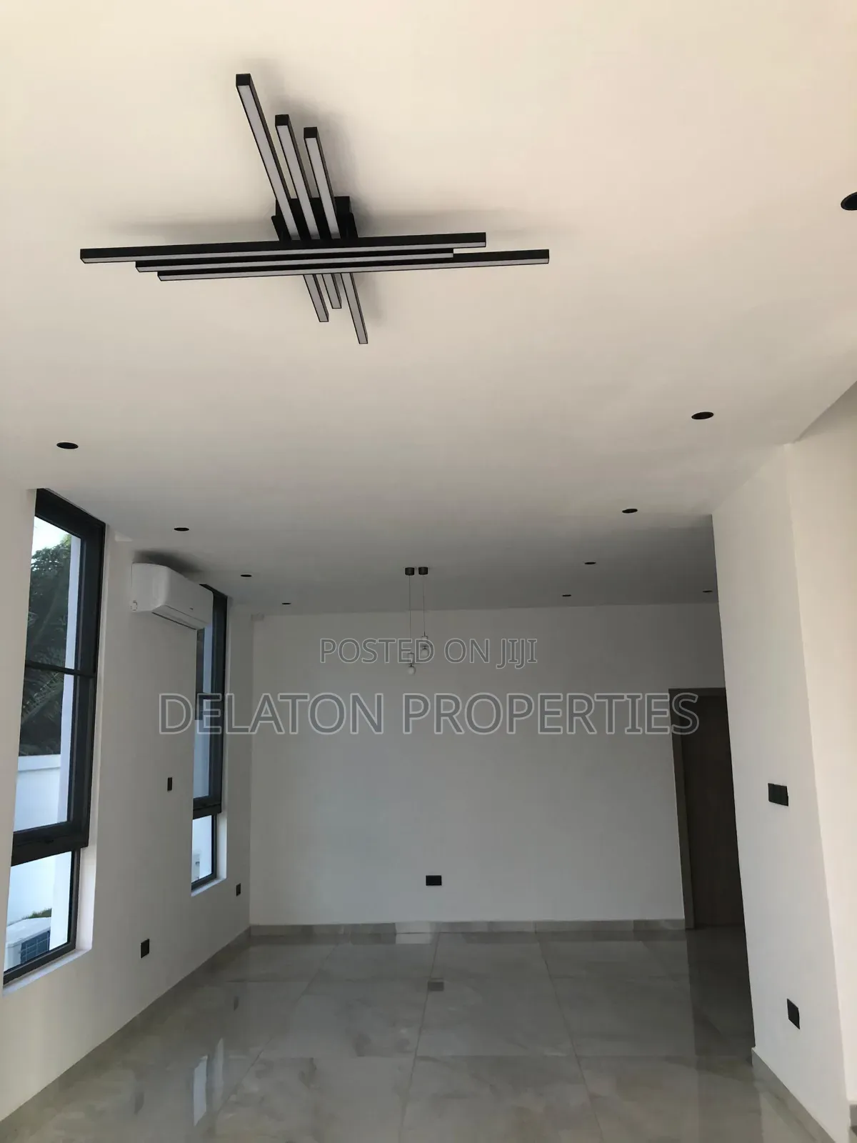 4bdrm House in Airport Residential Area for sale