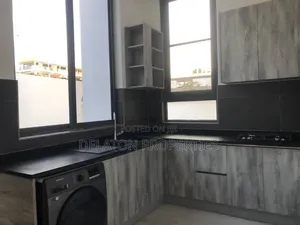 4bdrm House in Airport Residential Area for sale