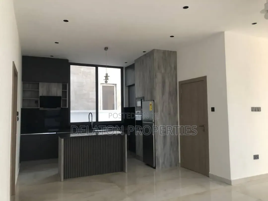 4bdrm House in Airport Residential Area for sale