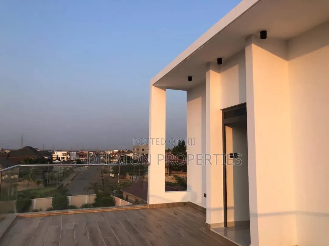 4bdrm House in Airport Residential Area for sale