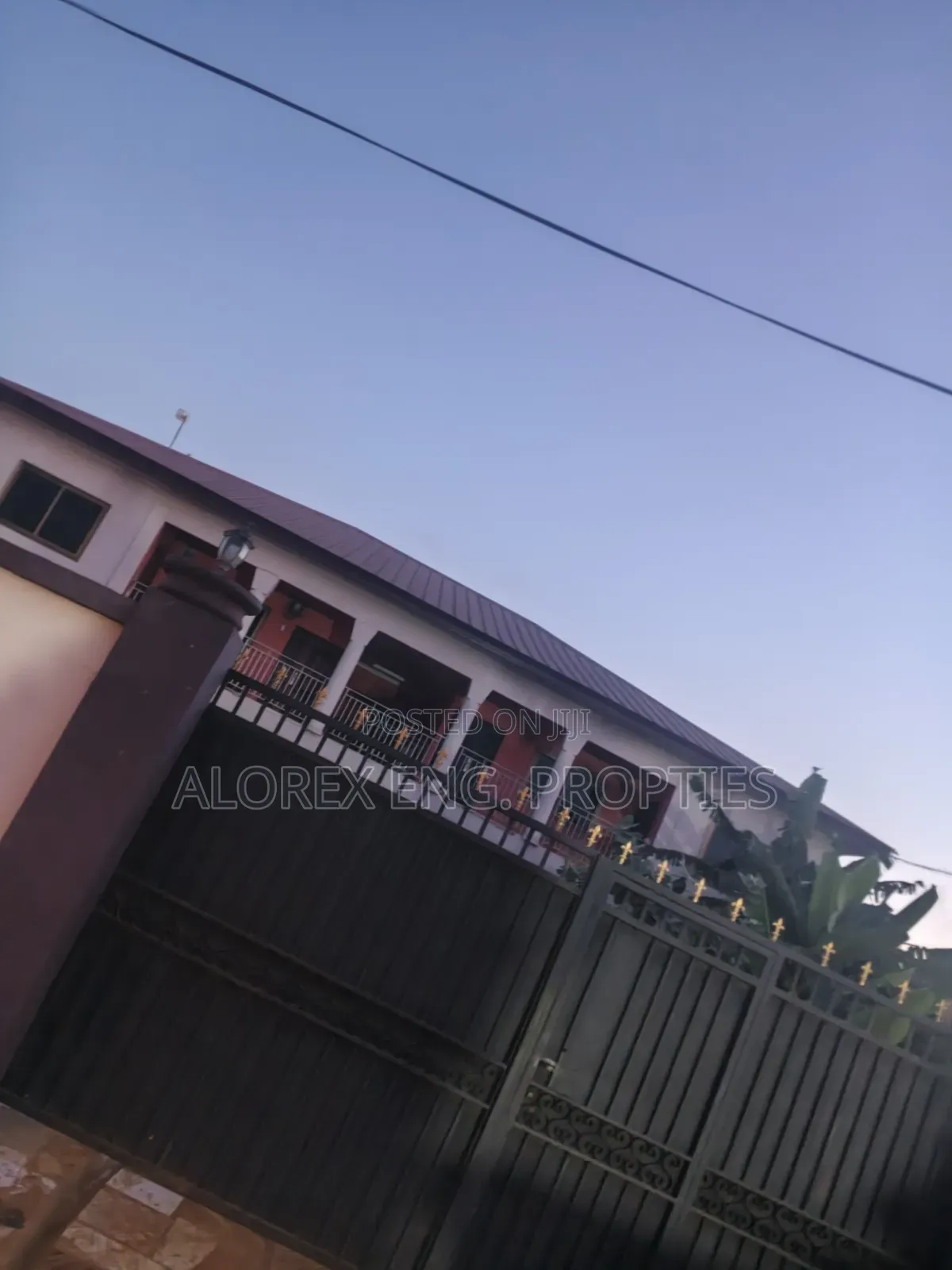 1bdrm Apartment in Adenta Amrahia, Malejor for rent