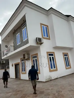 4bdrm Duplex in Lashibi, Sakumono for sale