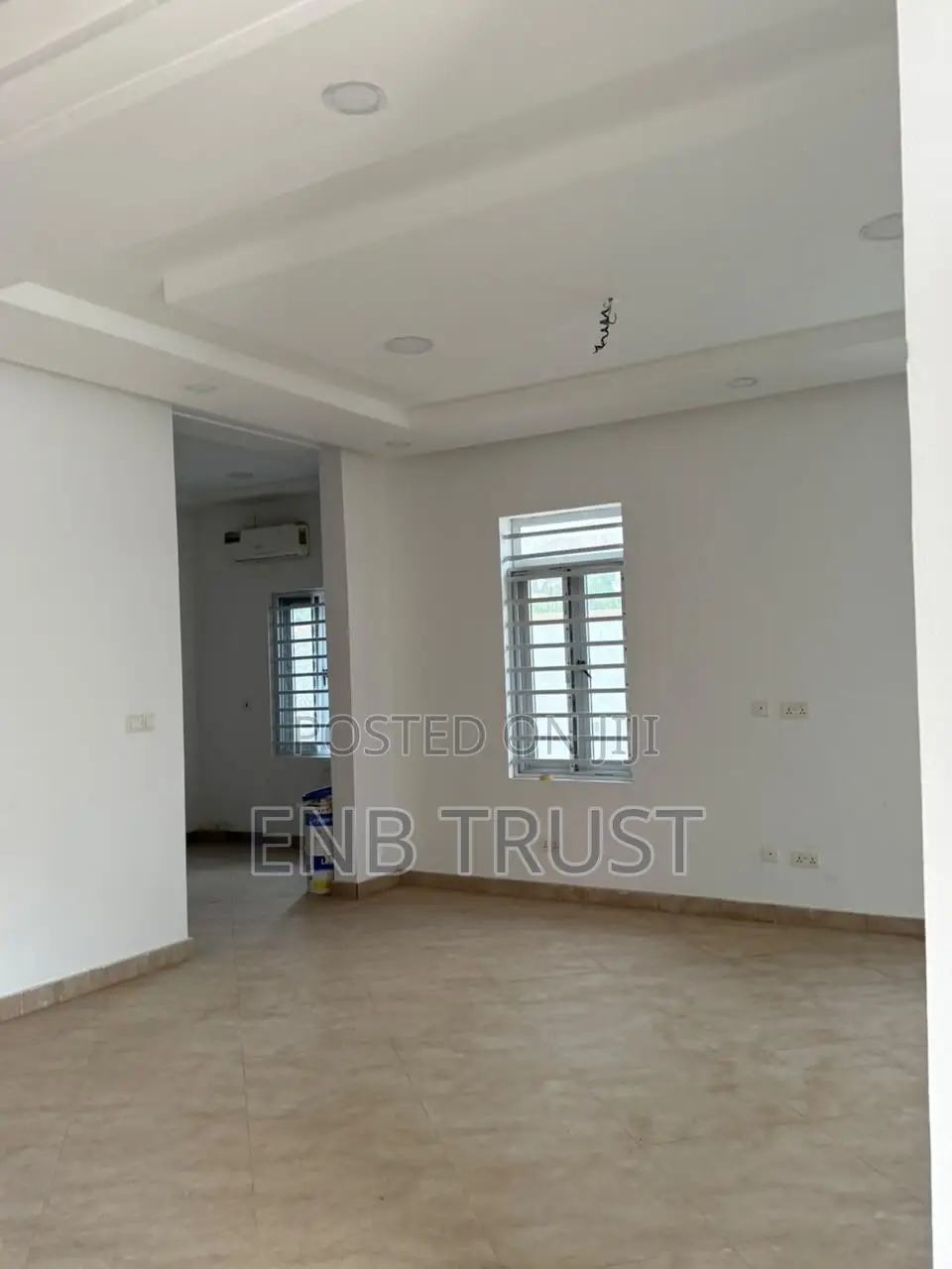4bdrm Duplex in Lashibi, Sakumono for sale