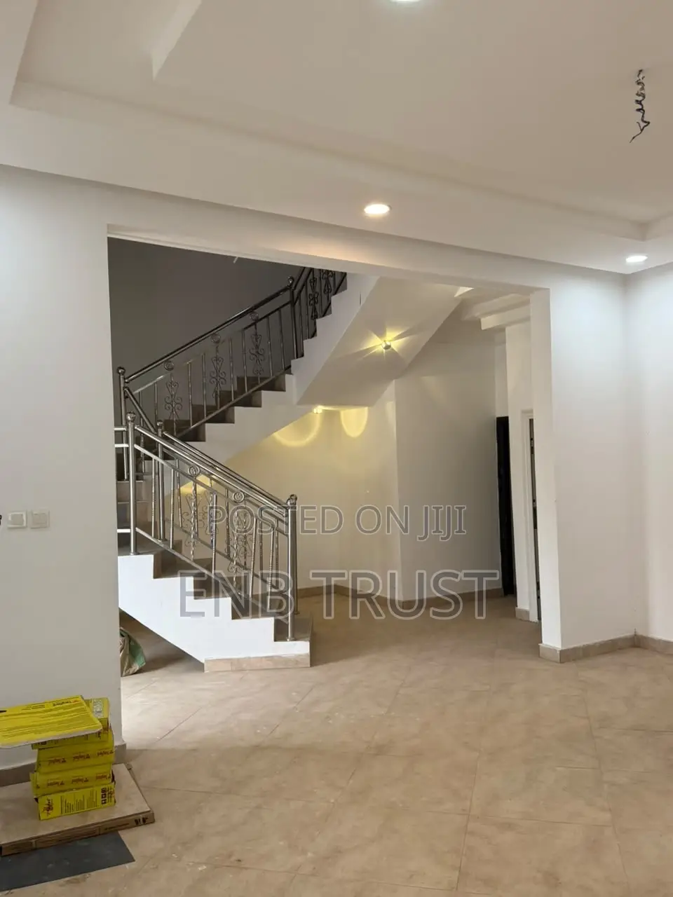 4bdrm Duplex in Lashibi, Sakumono for sale