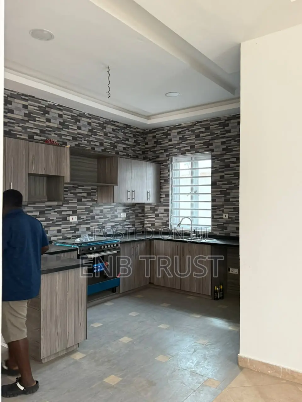 4bdrm Duplex in Lashibi, Sakumono for sale
