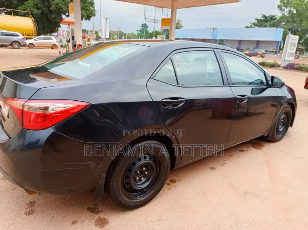 Toyota Corolla 2017 Black