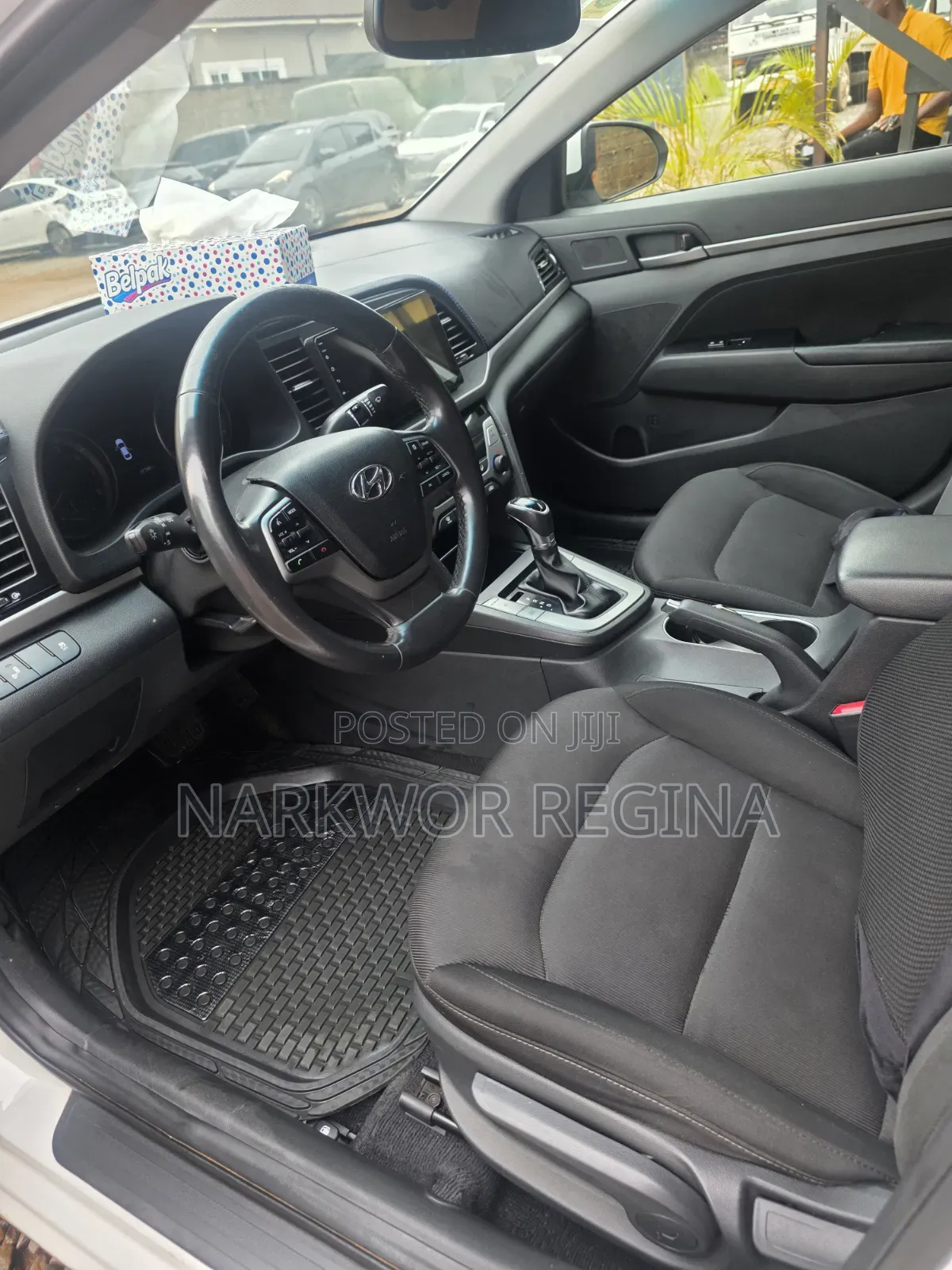 Hyundai Elantra 2018 White