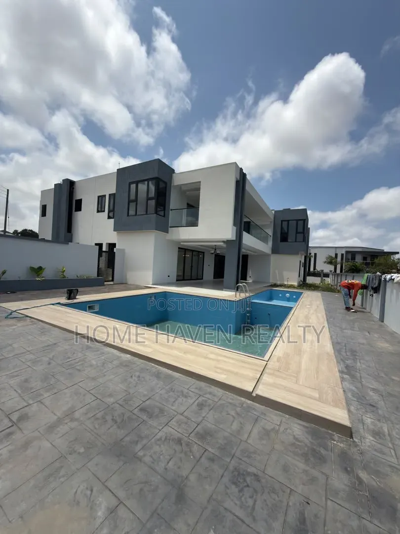 5bdrm House in Trassacco Springs, Police Station for sale