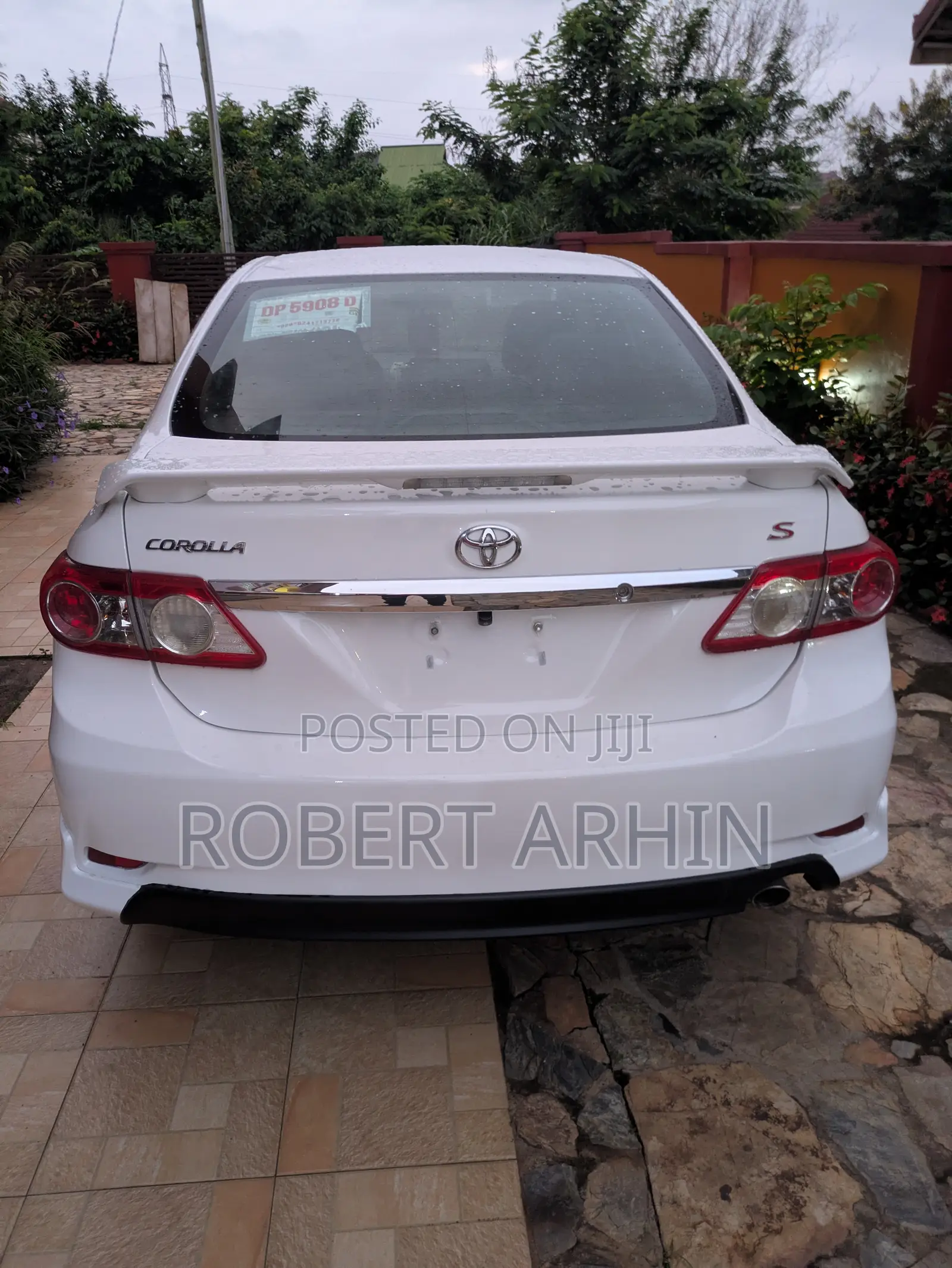 Toyota Corolla S 4dr Sedan (1.8L 4cyl 4A) 2012 White