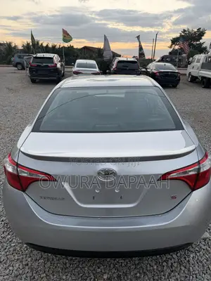 Toyota Corolla S 4dr Sedan (1.8L 4cyl CVT) 2016 Silver