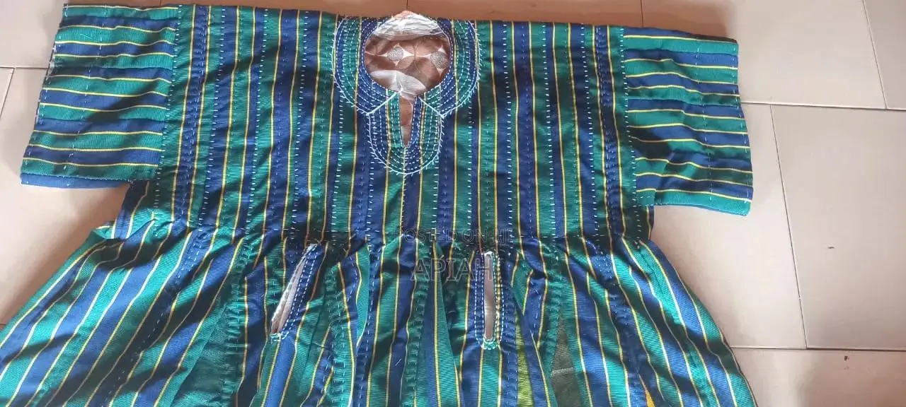 We Sell Smock