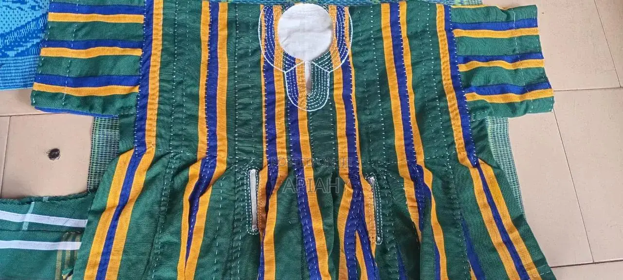 We Sell Smock