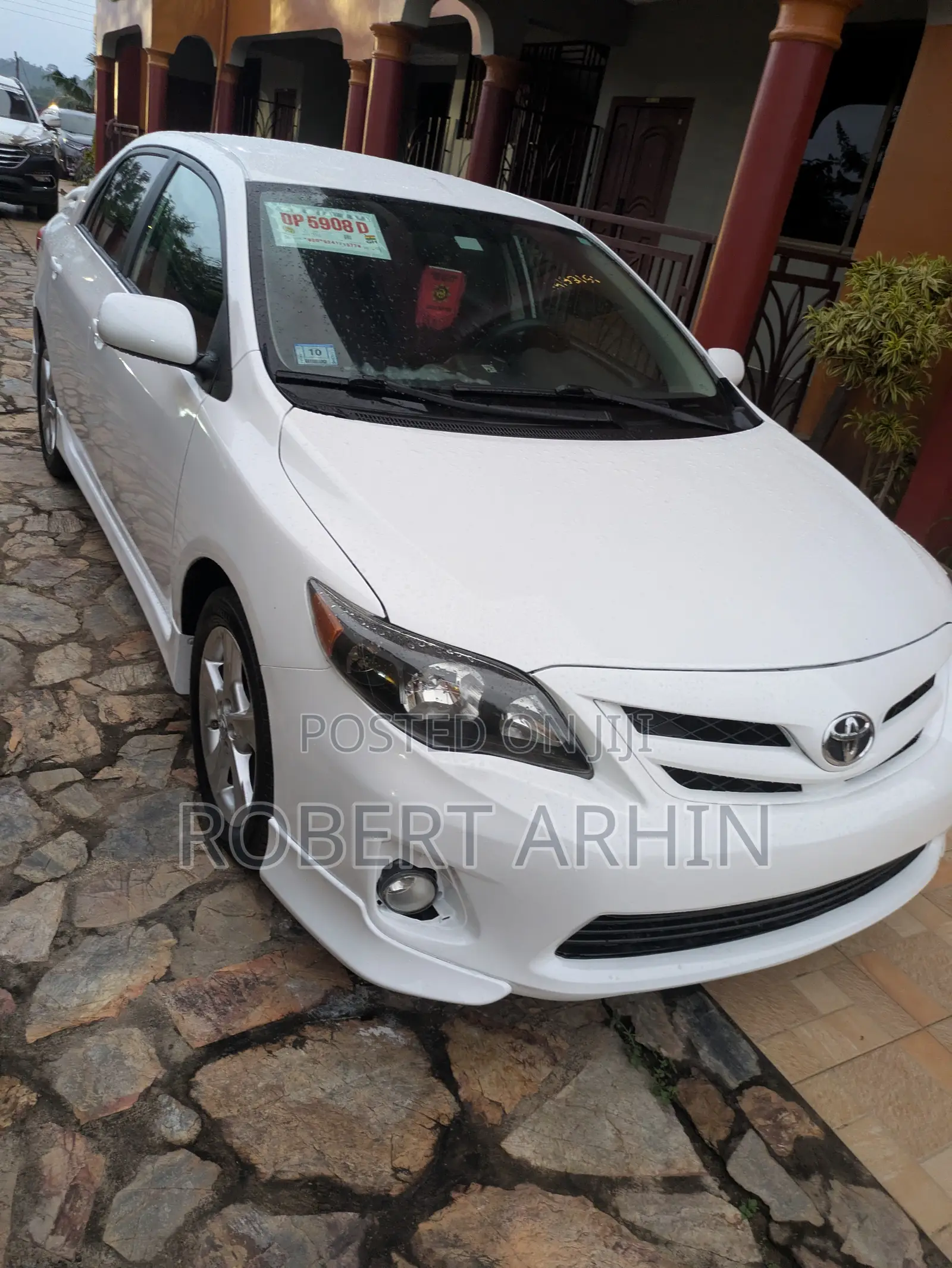 Toyota Corolla S 4dr Sedan (1.8L 4cyl 4A) 2012 White