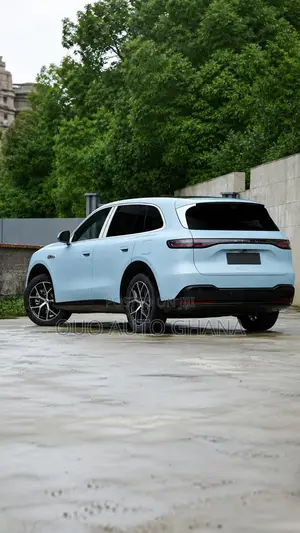 AITO M7 Max Intelligent Driving 2026 Blue