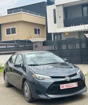 Toyota Corolla LE 4dr Sedan (1.8L 4cyl CVT) 2017 Gray