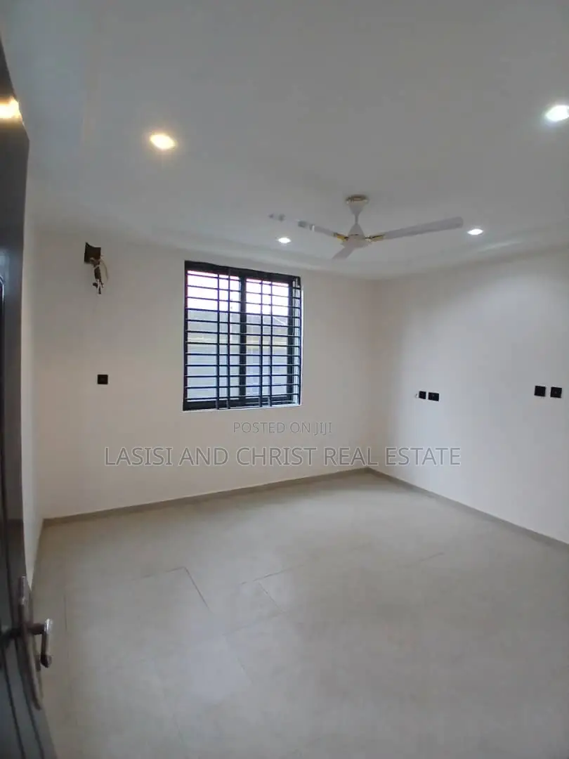 2bdrm Apartment in Lasisi And Christ, Amasaman for rent