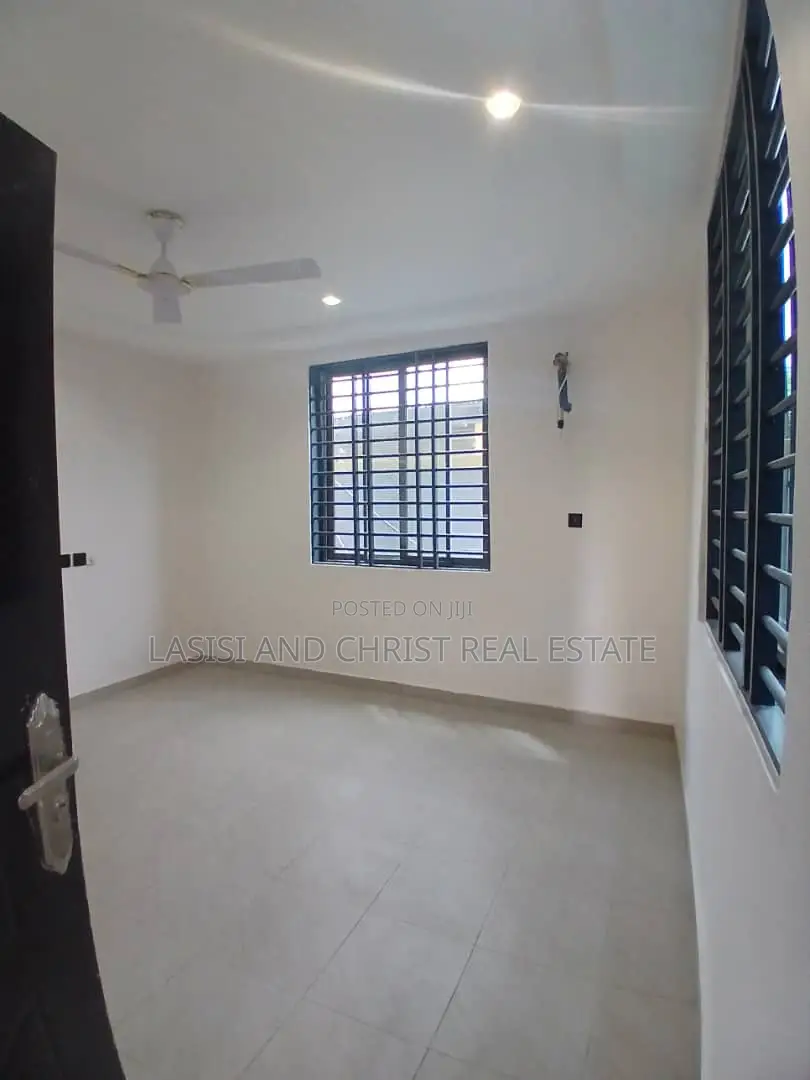 2bdrm Apartment in Lasisi And Christ, Amasaman for rent