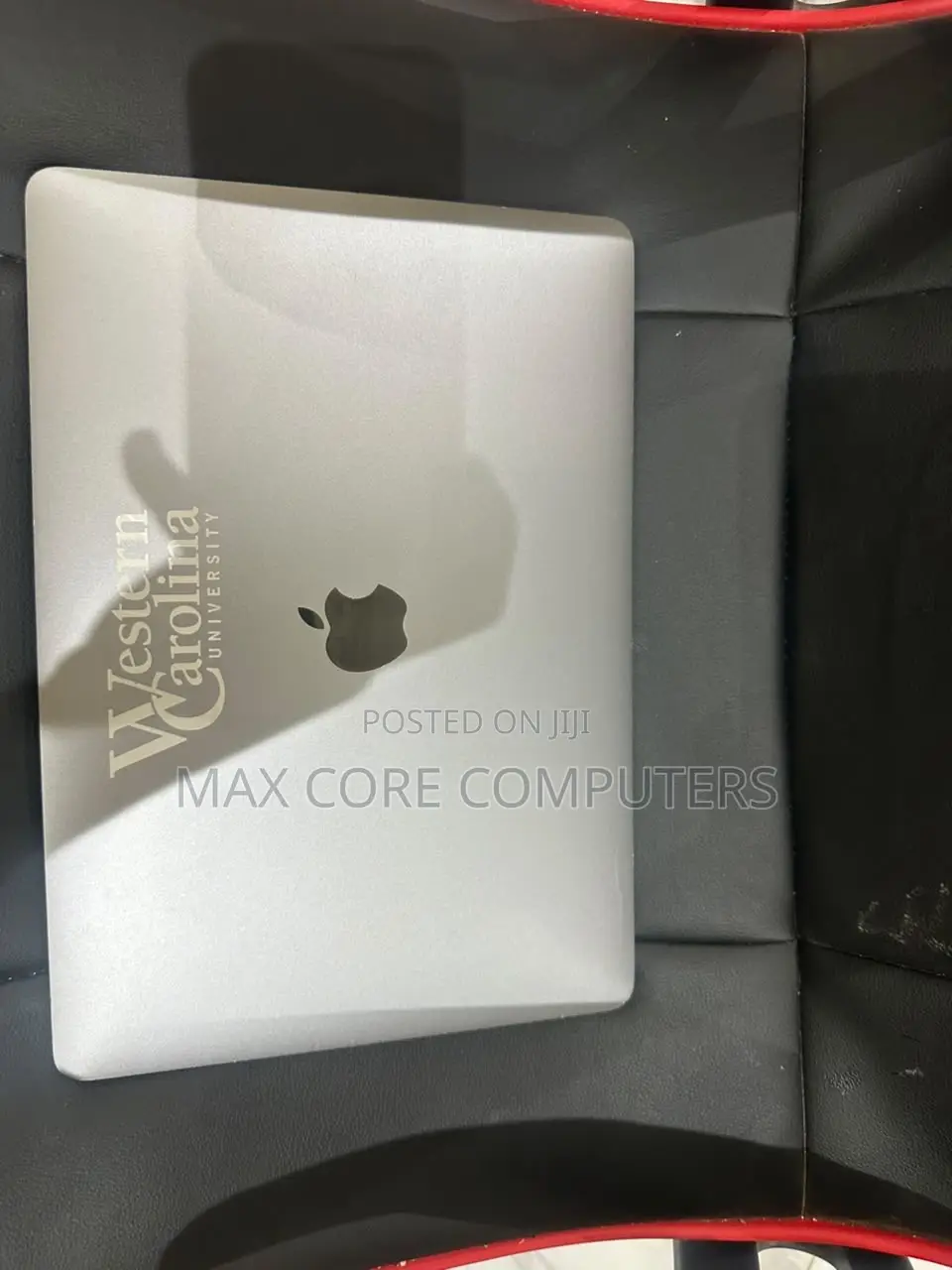 Laptop Apple MacBook Pro 2020 8GB Intel Core i5 SSD 256GB