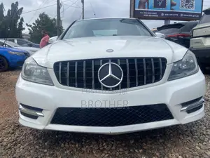 Mercedes-Benz C250 2014 White