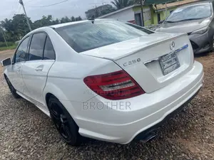 Mercedes-Benz C250 2014 White