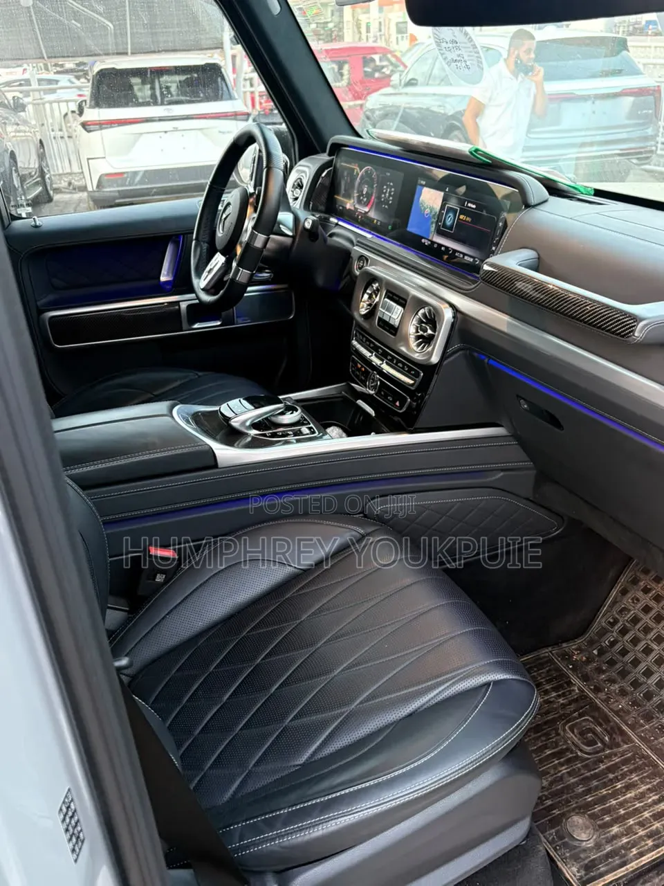 Mercedes-Benz G-Class 2024
