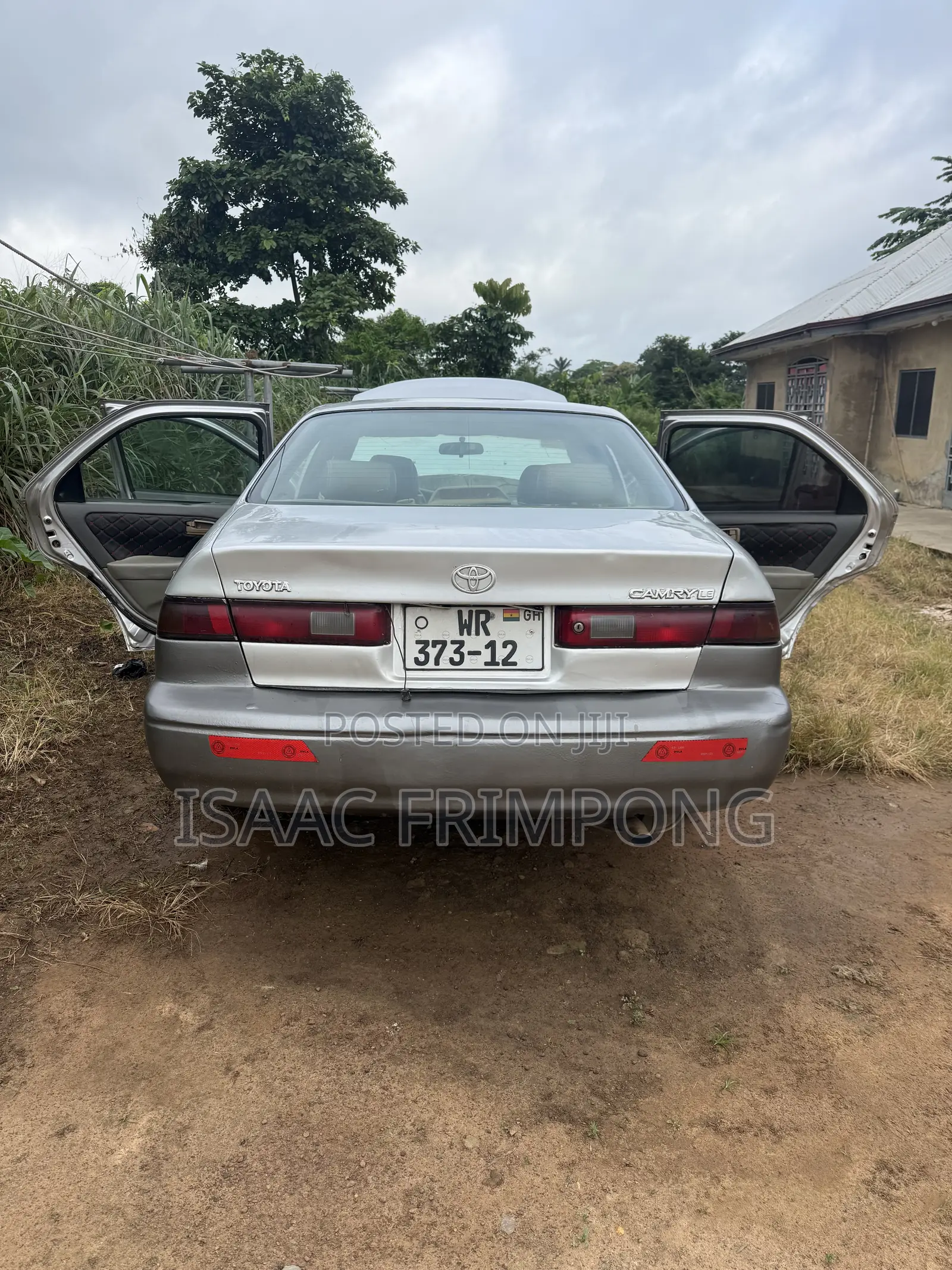 Toyota Camry Automatic 1999 Gray