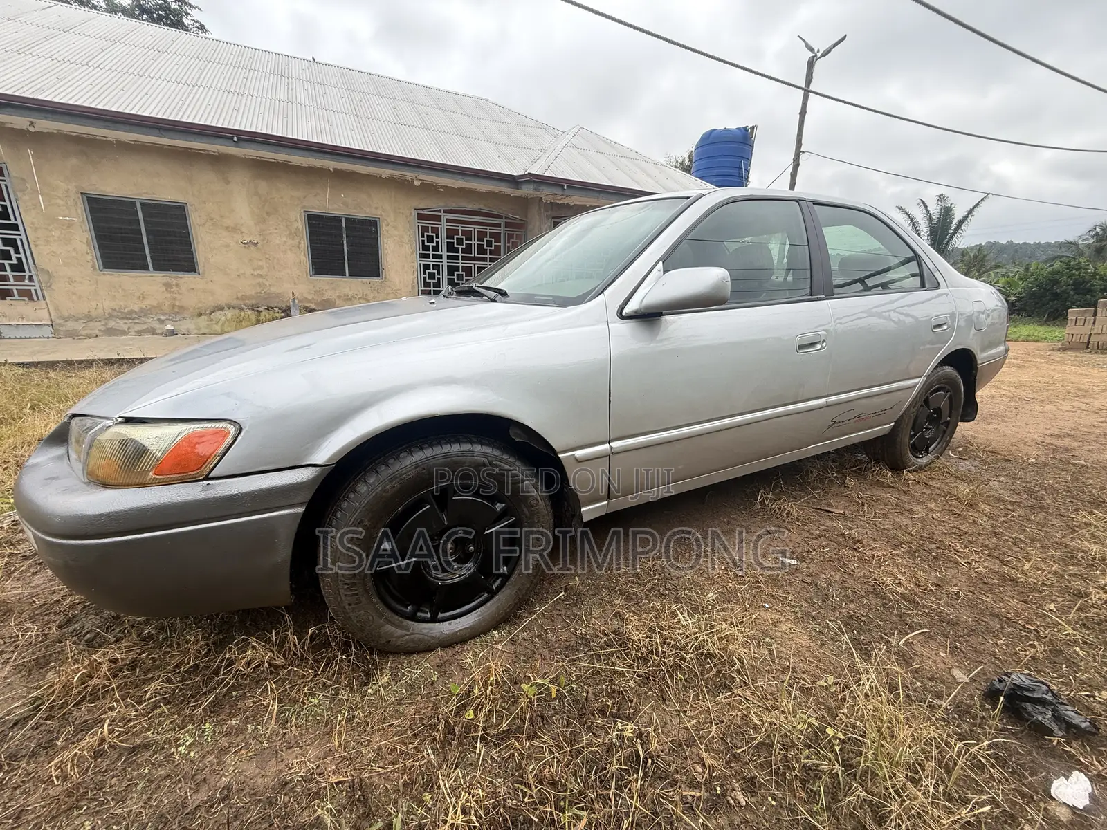 Toyota Camry Automatic 1999 Gray