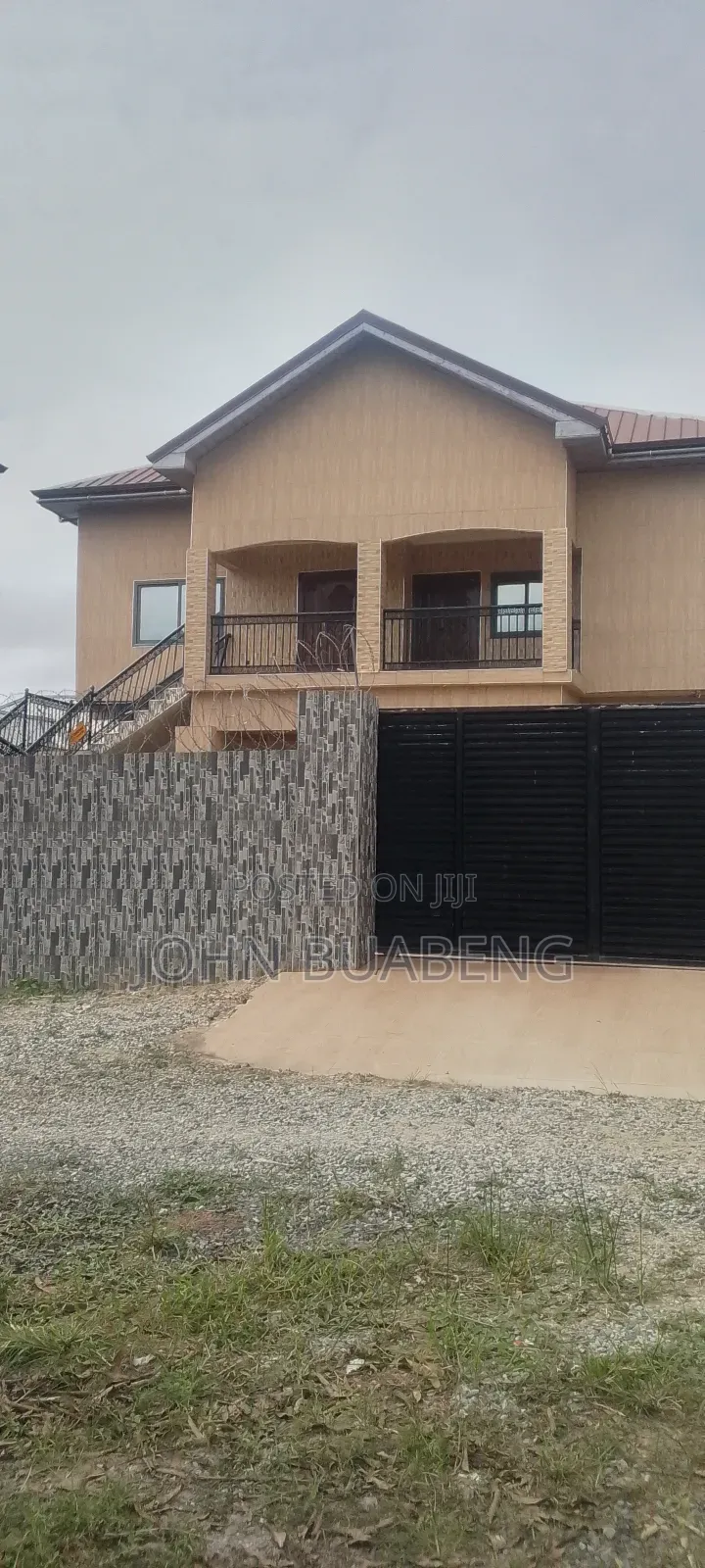5bdrm House in Roman Winger Cp, Adade for sale