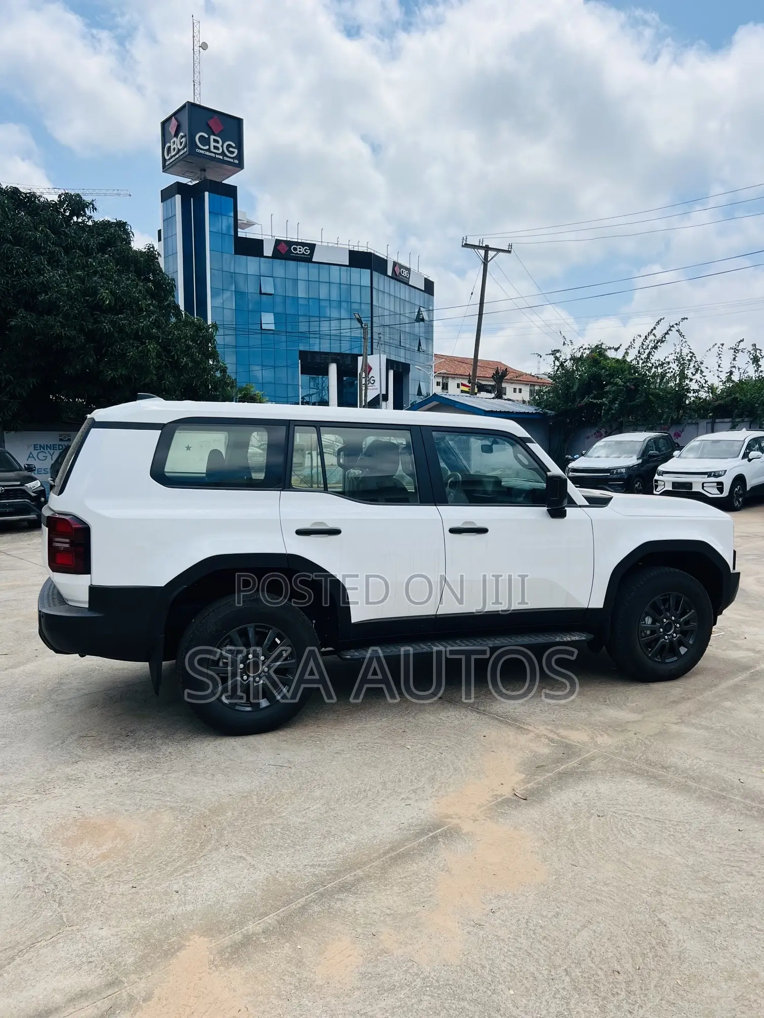 New Toyota Land Cruiser Prado 2.8 2024 White
