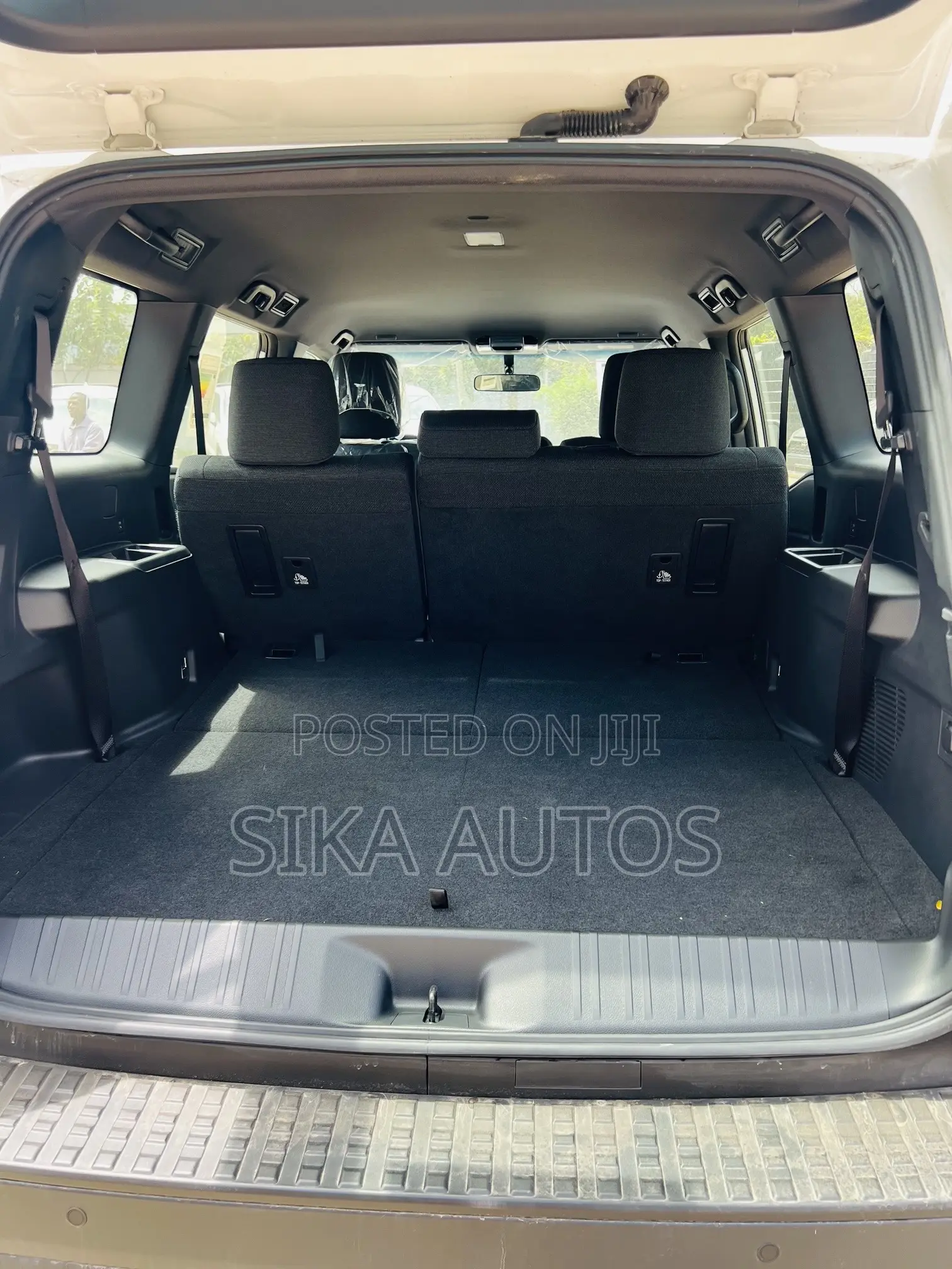 New Toyota Land Cruiser Prado 2.8 2024 White
