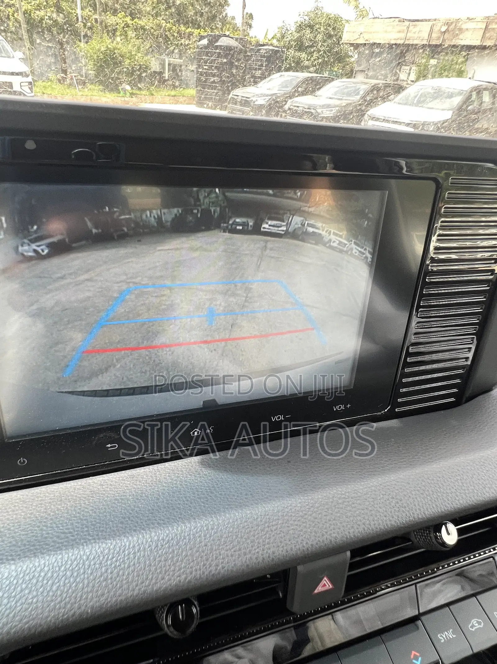 New Toyota Land Cruiser Prado 2.8 2024 White