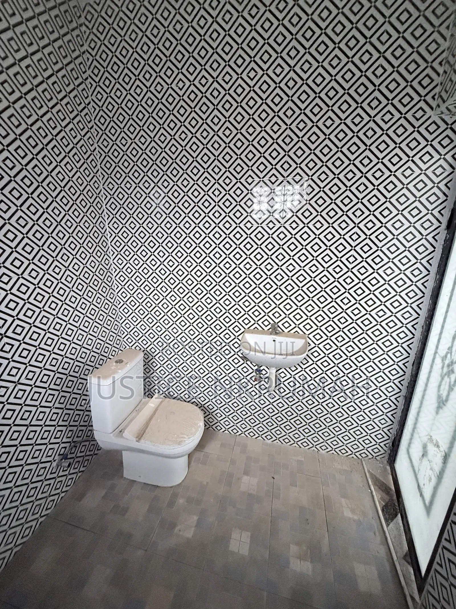 2bdrm Apartment in Old Barrier for rent
