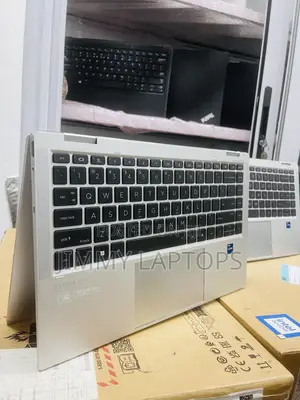 Laptop HP EliteBook 1040 G8 16GB Intel Core i7 SSD 512GB
