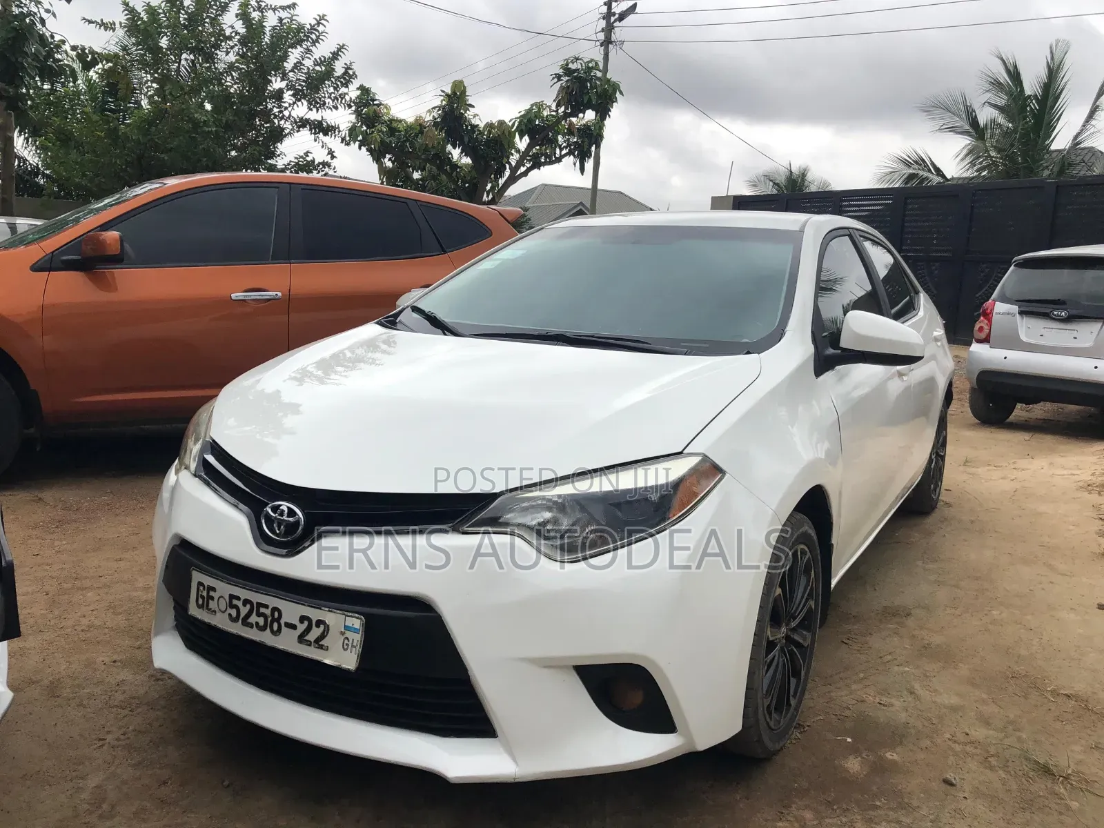 Toyota Corolla 2015 White