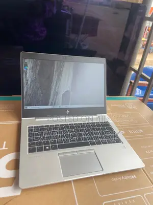 Laptop HP EliteBook 840 G3 8GB AMD Ryzen 5 SSD 256GB
