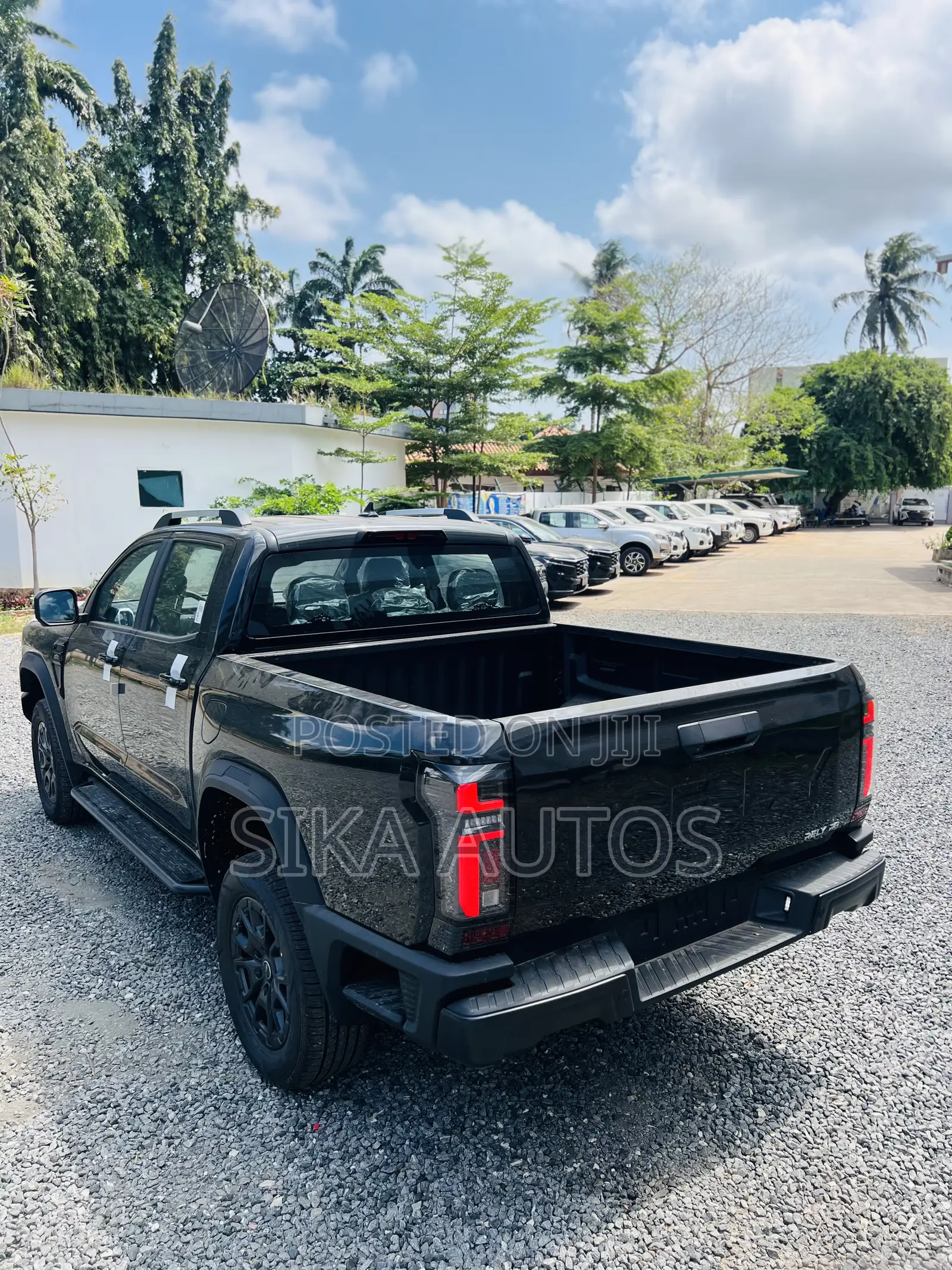 New Chery Arrizo 8 2025 Black