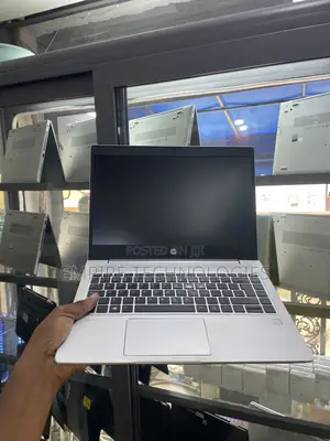Laptop HP ProBook 445 G7 8GB AMD Ryzen 5 SSD 256GB