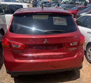 Mitsubishi Outlander 2.4 PHEV AWD 2016 Red