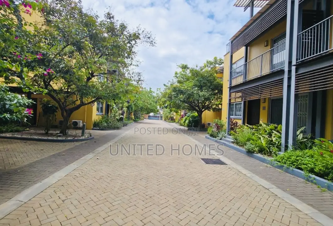 Furnished 5bdrm House in Cantonments for rent