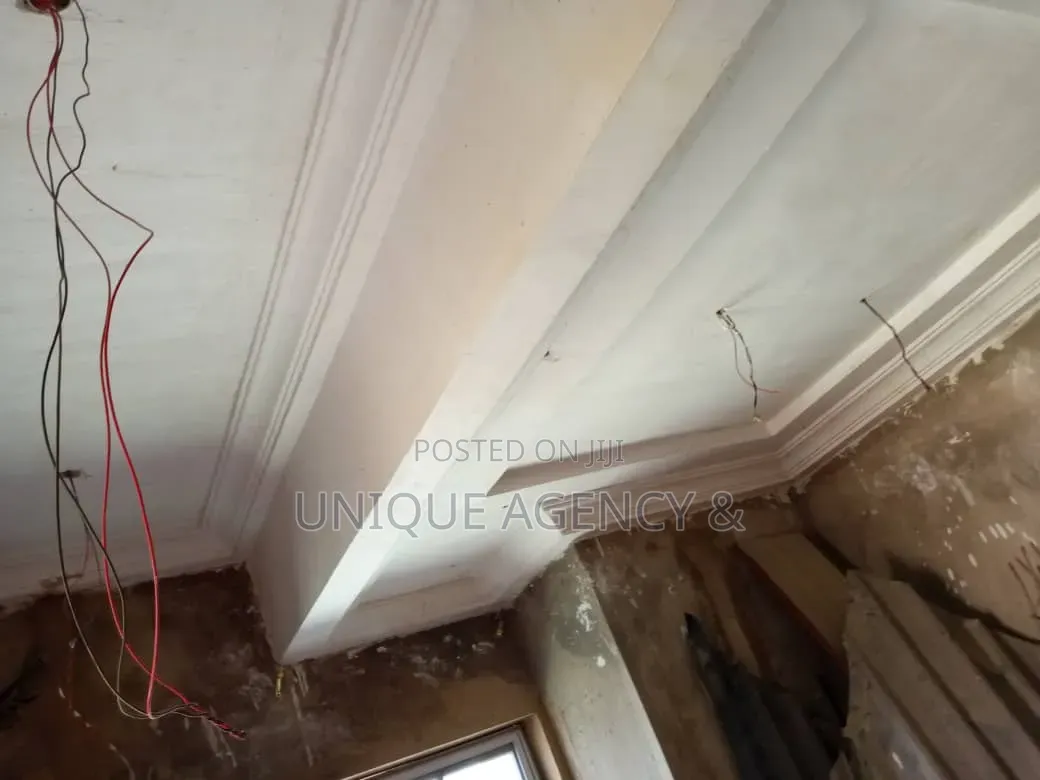 3bdrm Duplex in Amasaman for sale