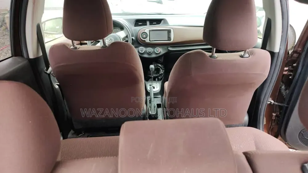 Toyota Vitz 2014 Brown