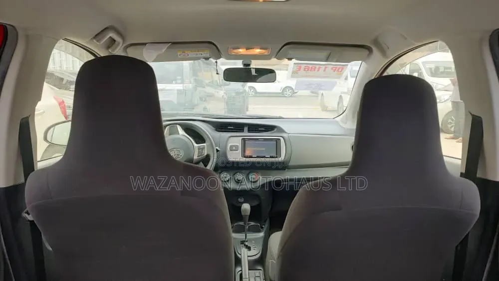 Toyota Vitz 2015 Red