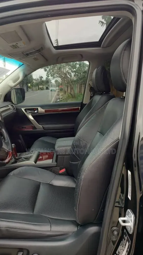Lexus GX 2016 Black