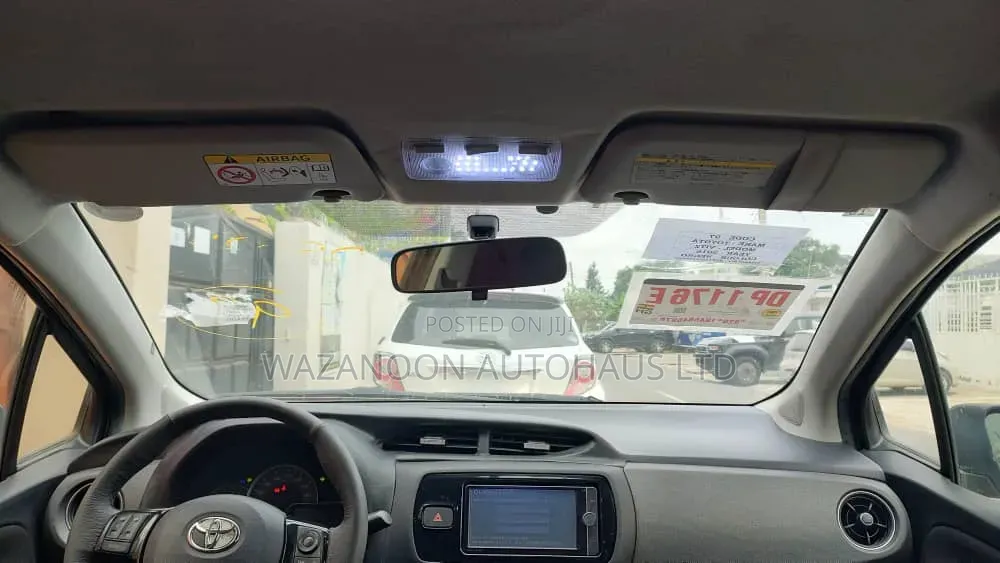 Toyota Vitz 2016 Black